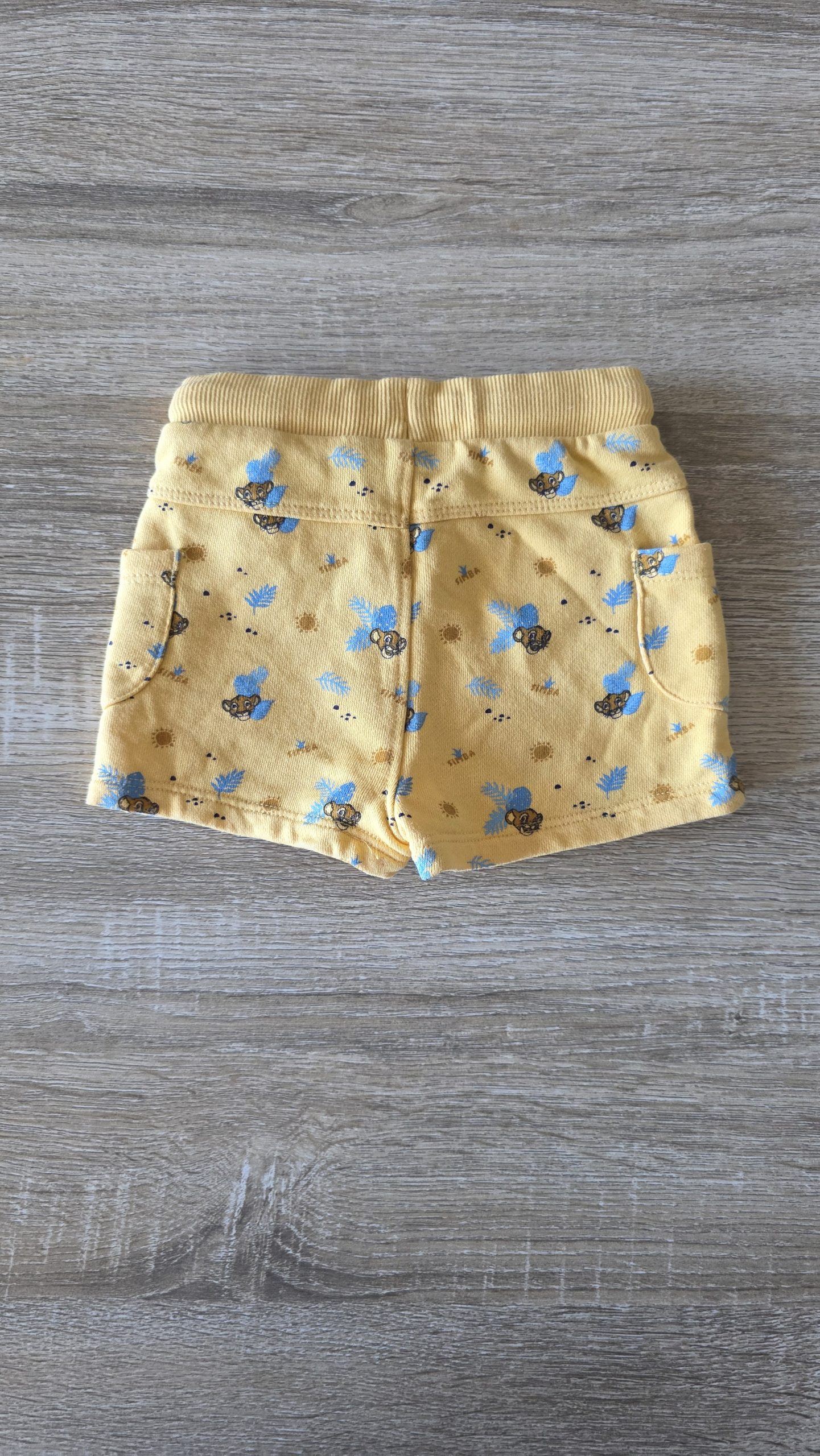 Short Short Jaune Garçon 6 Mois Disney baby - Vue de dos