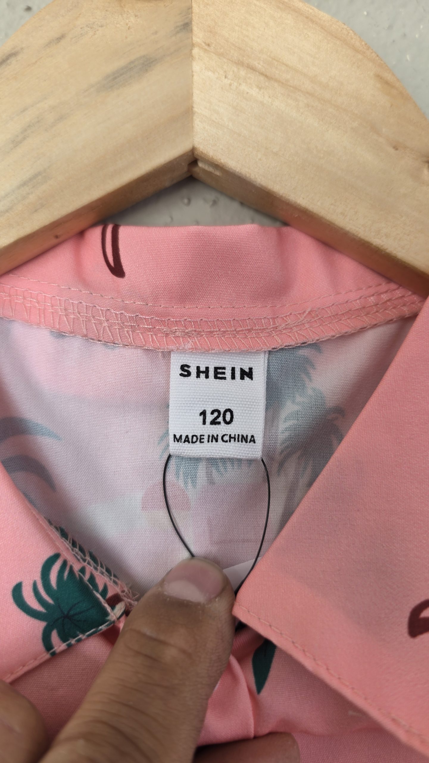 Ensemble chemise et short Ensemble chemise et short Rose Garçon 120 Shein - Étiquette